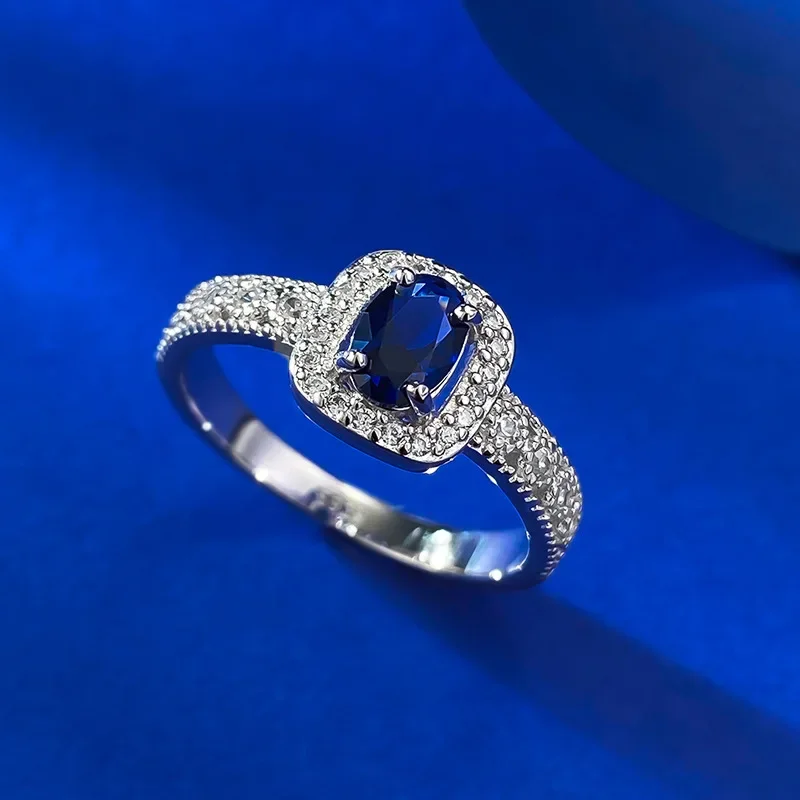 Daily Commuter S925 Silver 4 * 6mm Oval Royal Blue Egg Ring for Women's Fashion and Simplicity