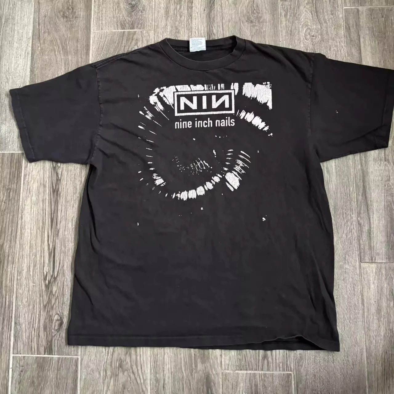 Nine Inch Nails Band Oversized Unisex T-shirt Streetwear Trendy Cotton New Model personality Clothes Y2k Short Couples Classic