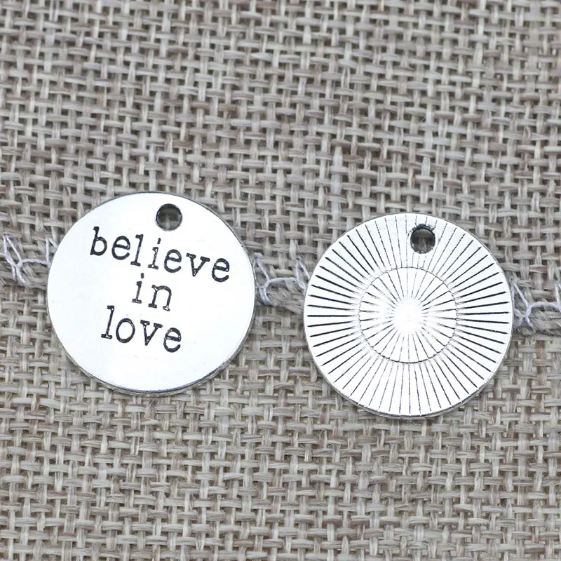 10Pieces/Lot 20mm Alloy Message Charms DIY Antique Silver Plated Word  Engraved  believe in love Charms  for Jewelry  Making