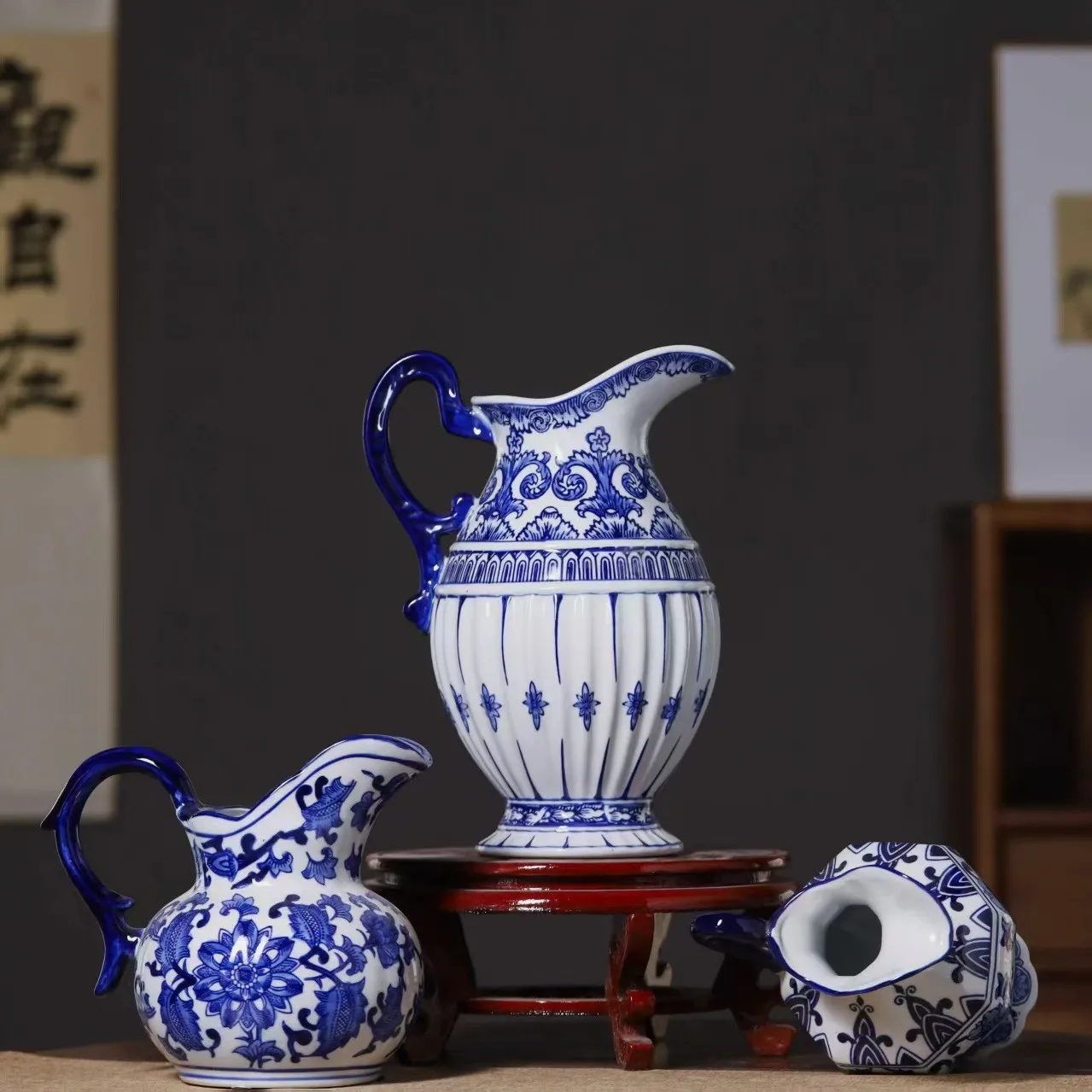 Blue and white ceramics Blue and white porcelain homestay home flower arrangement