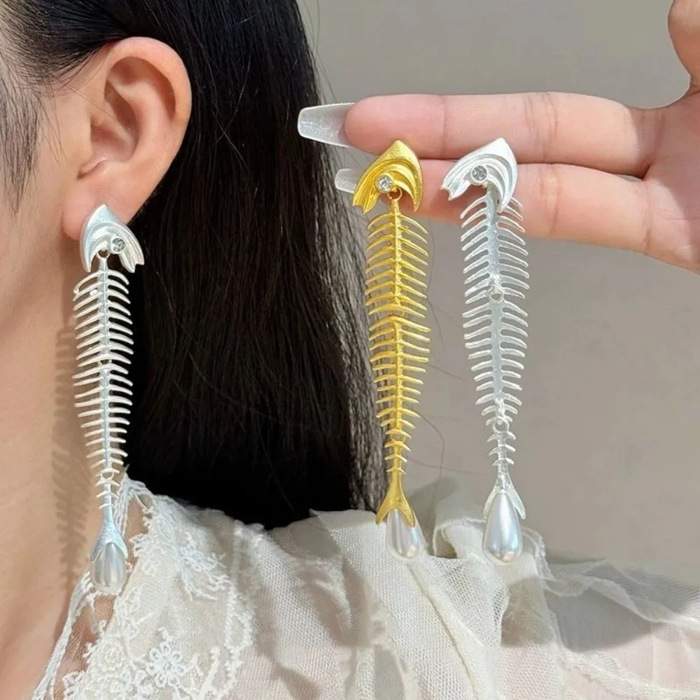 Fashion Fishbone Shaped Fish Bone Pearl Earrings Punk Gothic Jewelry Exaggerated Eardrop Metal Fishbone Earrings Women