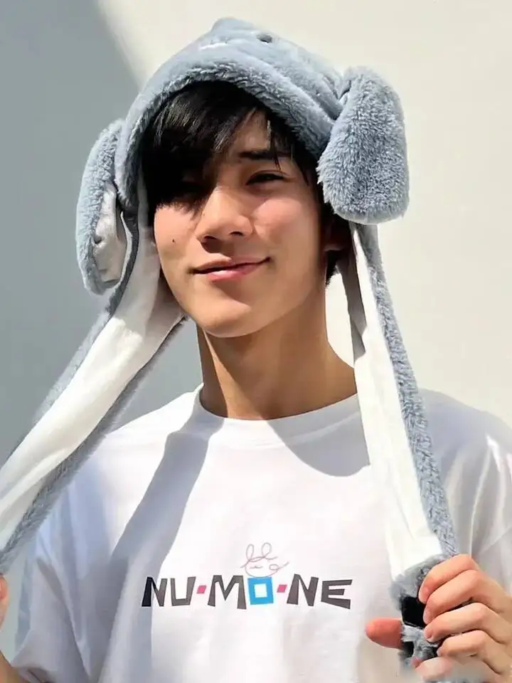 تي بوب الدراما التايلاندية الجديدة رئيسي مدرسي الجوزاء الرابع G4 الجوزاء الرابع زي طالب فضفاض غير رسمي بأكمام قصيرة تي شيرت هدية