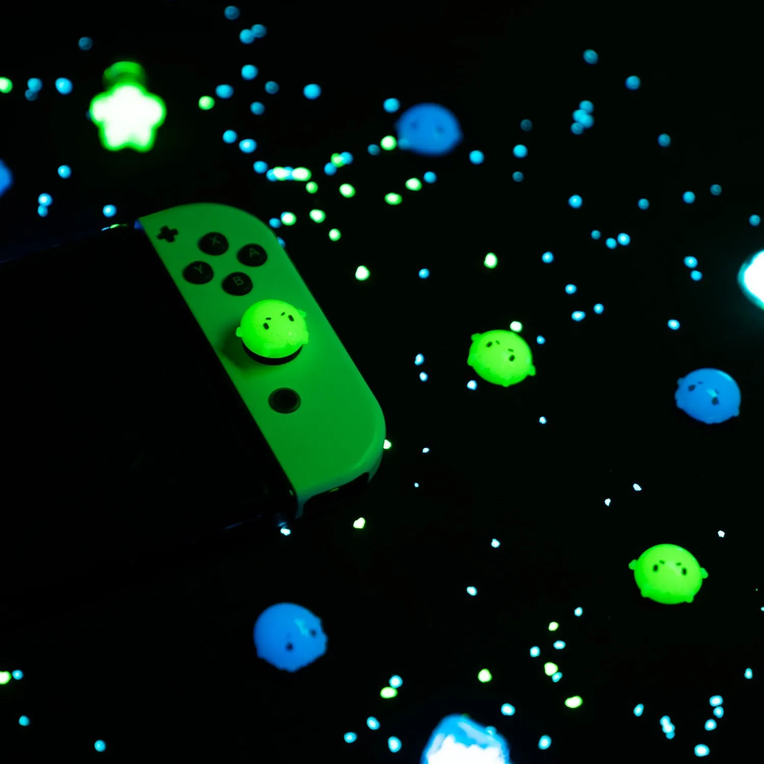 GeekShare-Thumbstick luminoso para Nintendo Switch, tapas de joystick OLED, lindas tapas de agarre de pulgar para consola de juegos NS Lite, nuevo