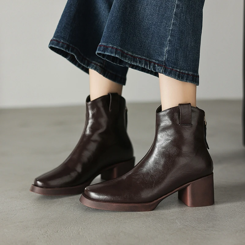 Women's new winter leather cowhide warm lamb wool round toe high heels plus size calf retro short boots fashion snow boots