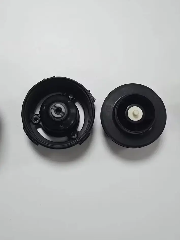 4 impeller assemblies and 4 isolation sleeve assemblies (including screws and sealing rings) and 10 ceramic silicones