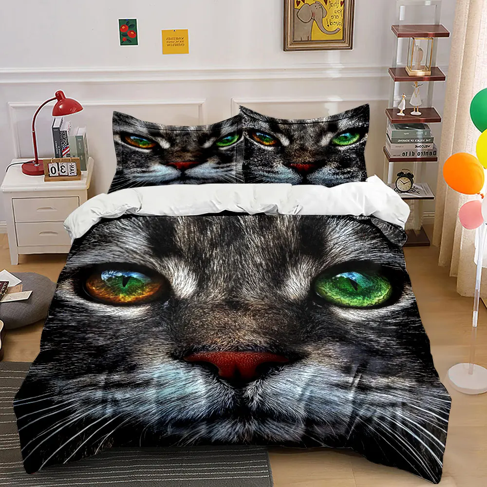 Close-up of cat's colorful eyes Print Bedding Set 1 Duvet Cover 2 Pillowcases for Adult and Children Luxury Gift Full Size
