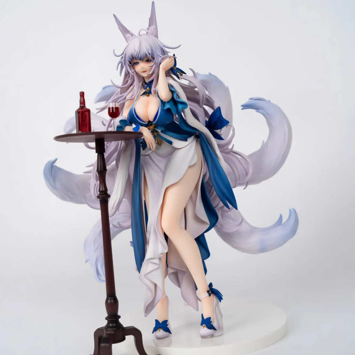 

28cm New Moonshine 10 Night Hand-Made Cartoon Girl Model Anime Decorations Peripheral Toy Statue Model Presents