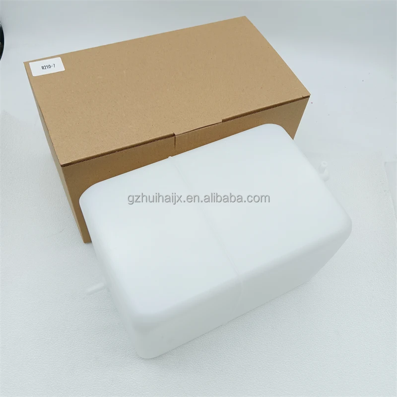 

High Quality Excavator Parts Water Reservoir 11N8-41070 For Hyundai Excavator R210LC-7 R250LC-7 R290LC-7 Water Tank 11N841070