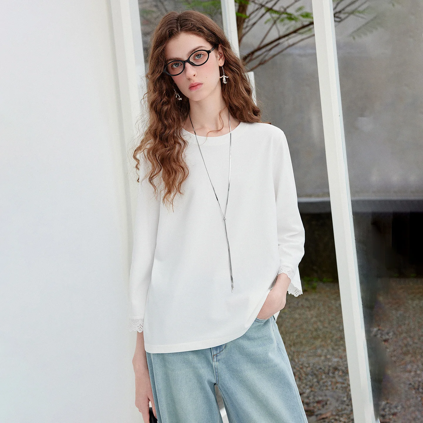 TOYOUTH Women's Long Sleeve Tee 2026 Autumn New Cotton Feel Lace Round Neck Ruffled Cuff Ballet Style French Chic Casual Tops