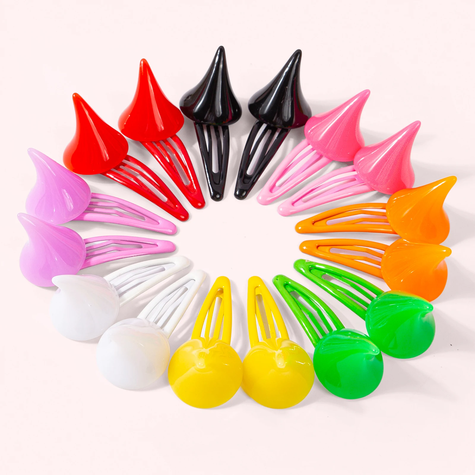 8/16pcs Creative Plastic Cow Horns Hair Clips for Women Girl Halloween Barrettes Halloween Makeup Party Hair Accessories