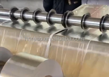 آلة قطع لفة القماش غير المنسوجة Spunbond آلة قطع اللف والقطع الصغيرة