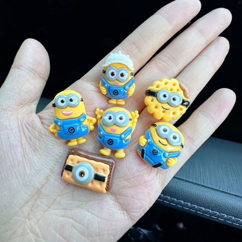 Minions Car Air Outlet Decoration Clip Cartoon Creative Car Air Conditioning Decor Anime Cute Car Interior Small Accessories