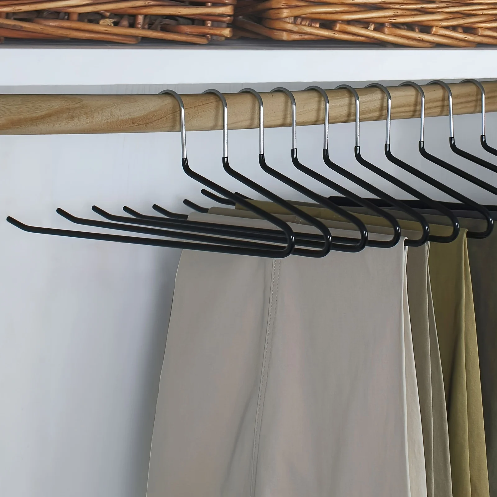 10 Pieces/set of Pants, Metal Hangers for Heavy-duty Vests, Scarves, Wardrobes, Home Dormitories, Household Storage