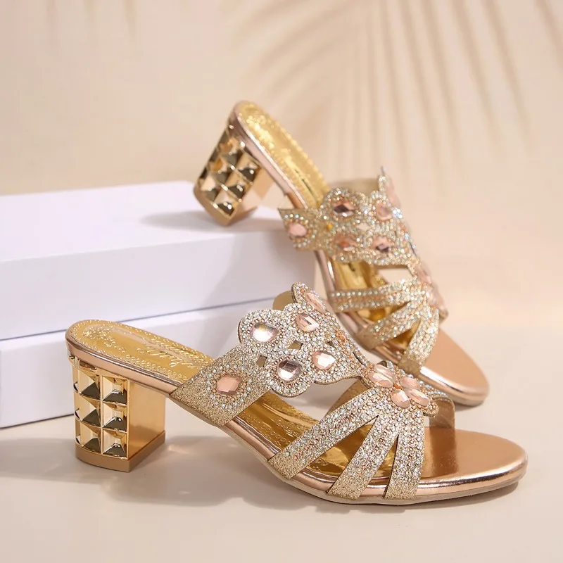 Zapatos de tacón de bloque de cristal para mujer, zapatillas informales de Punta abierta, elegantes, a la moda, sexis, con diamantes de imitación, para verano, 2024