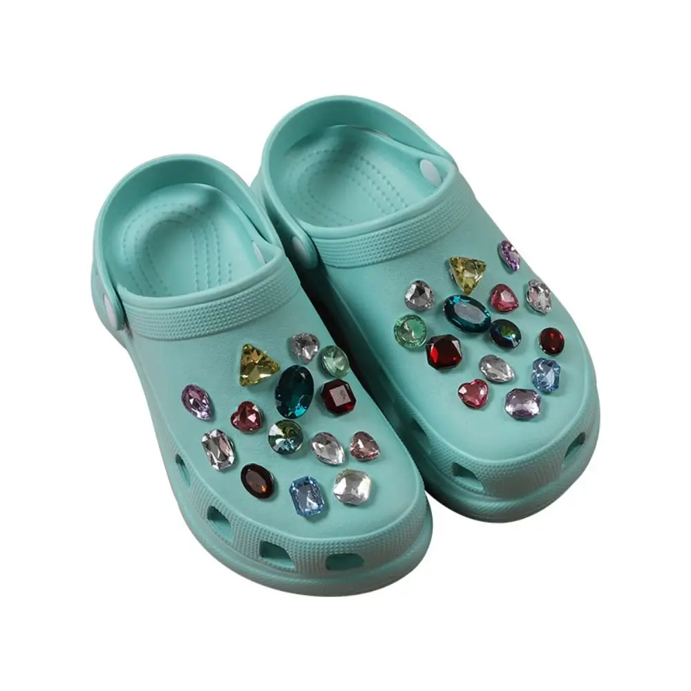 28Pcs Shining Clamp Rhinestone Shoes Buckle Clip for Hole Shoe Accessories Shoe Decoration Clips Rhinestone DIY