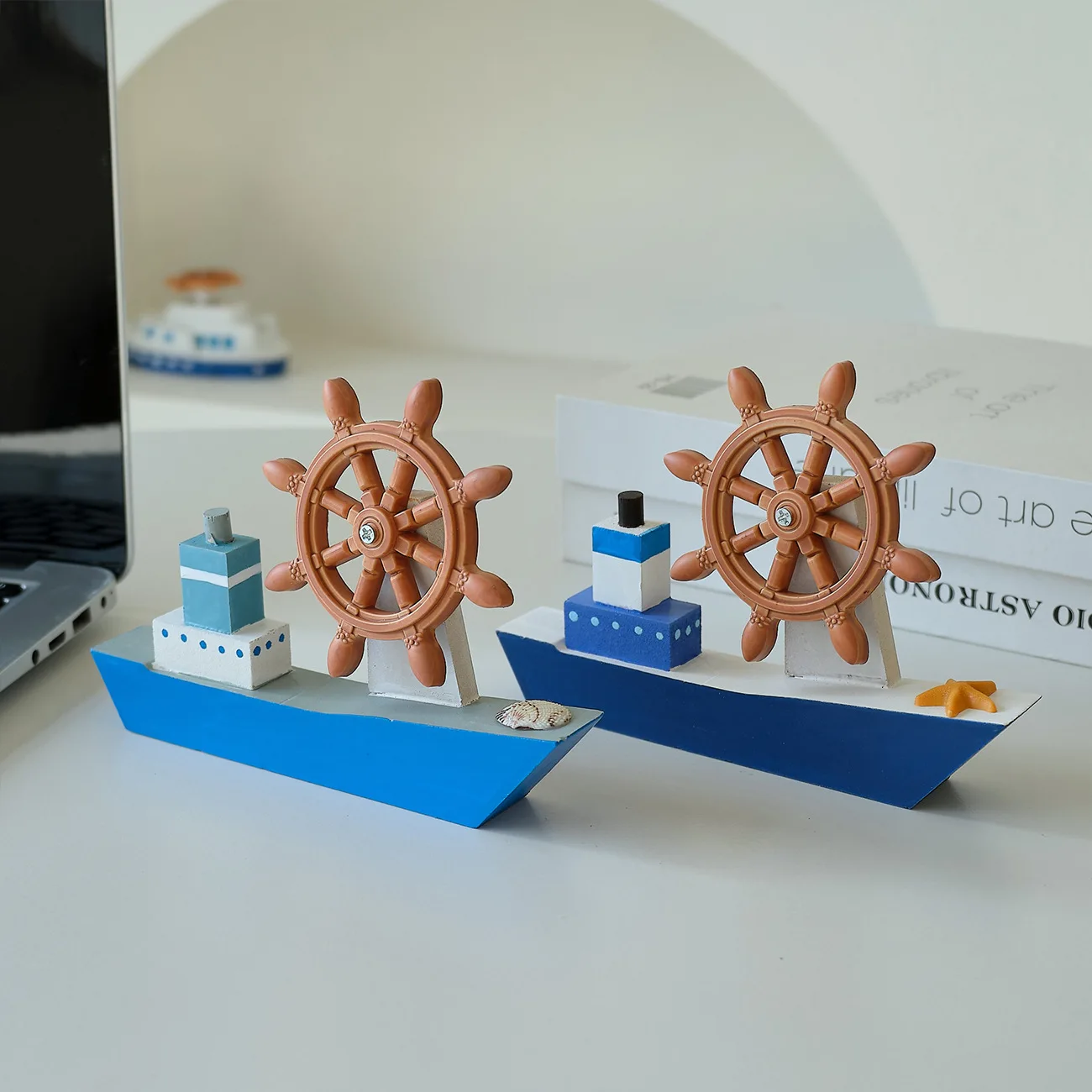 

Dropshipping Mediterranean-Style Blue Sailboat Model Decorative Home Accessory Ornament Crafted Wooden Boat Gift Statue