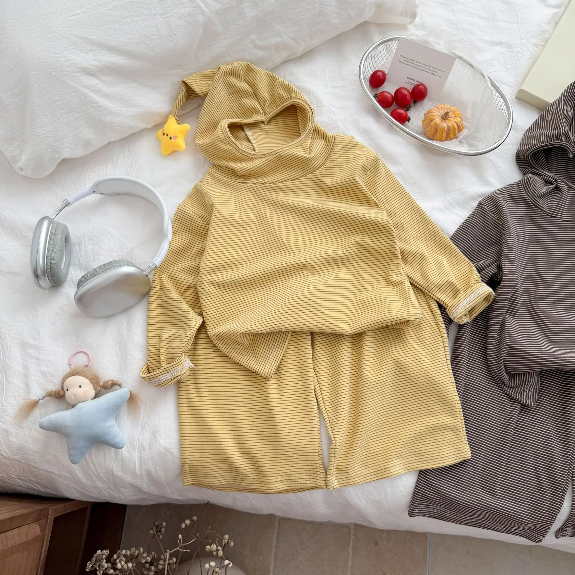 Kinder Jungen Mädchen Gestreifte Kleidungssets 2026 Neue Herbst Niedliche 3D-Stern-Dekoration Kapuzen-Langarm-Oberteil+Hose 2-teiliges Freizeit-Outfit für Kinder – Detail 13