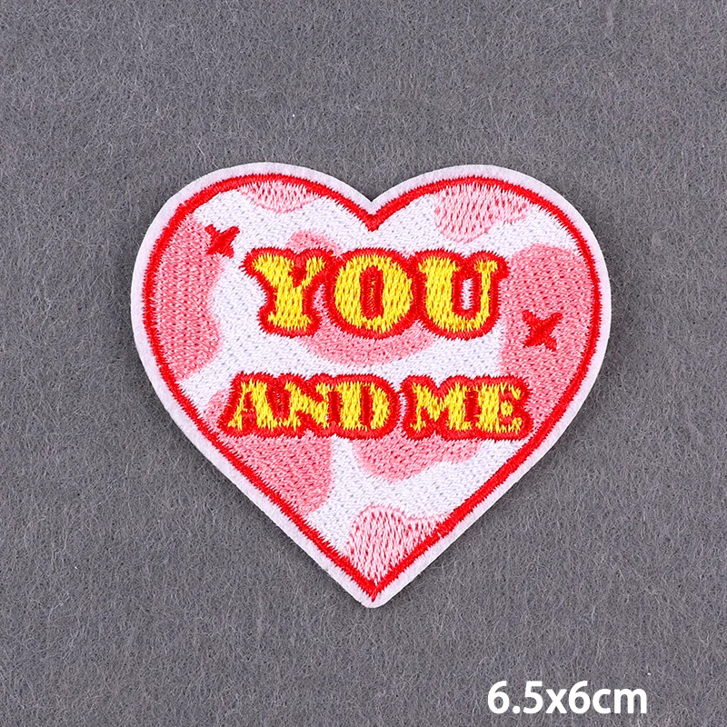 Rosa Herz Niedliche Stickerei-Aufnäher für Hüte/T-Shirts/Jeans Mädchen Kinder Aufbügelbare Aufnäher für Kleidung Mut Liebe Bügelbare Aufnäher DIY – Detail 10
