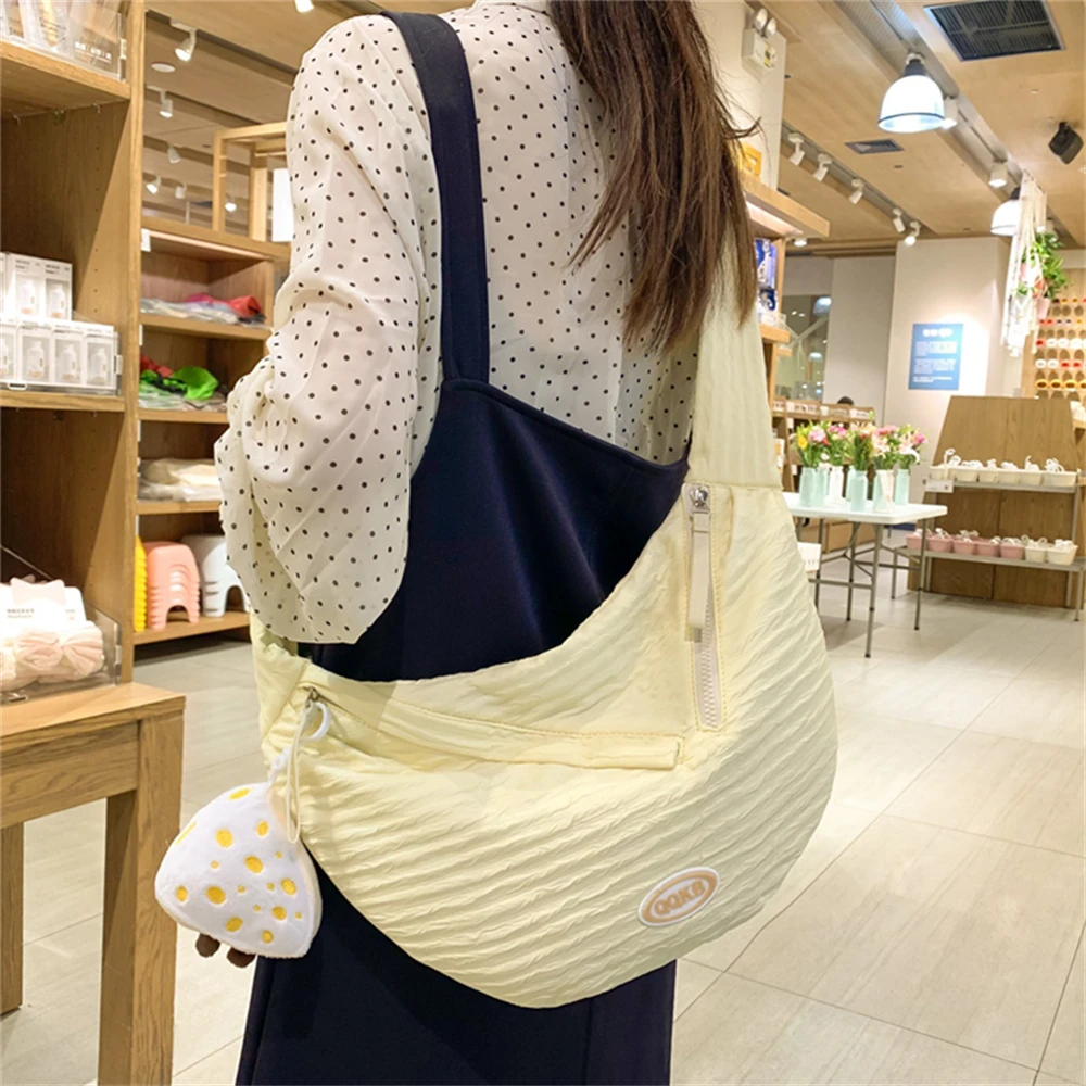 Fashion Ladies Half Moon High Quality Nylon Large Capacity Ladies Shoulder Bag Solid Color Multifunctional Woemn Crossbody Bags