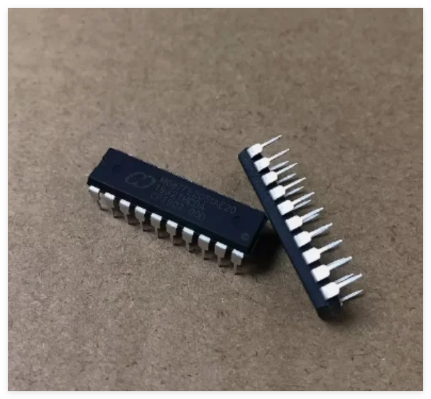 

10PCS/LOT MG87FE2051AE20 DIP20