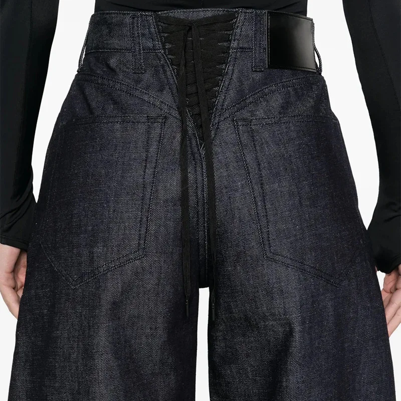 ANJY ฤดูใบไม้ร่วงใหม่ผู้หญิงอินเทรนด์กางเกงยีนส์กระเป๋ากลับ LACE-up Dark สไตล์เรียบง่าย High Street Elegant VINTAGE Stylish DENIM กางเกง a10163