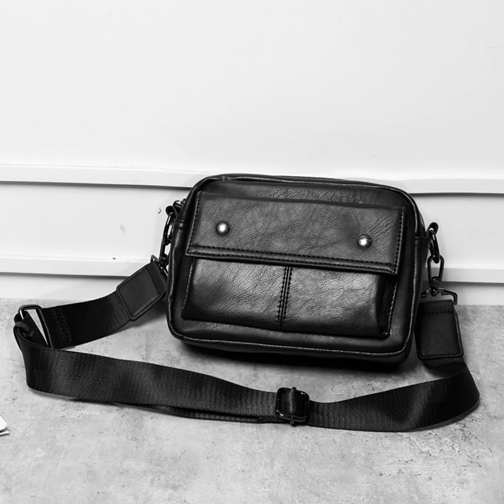 

Fashionable leather shoulder bag, men's Japanese-style messenger bag, men's casual sports messenger bag, men's messenger handbag
