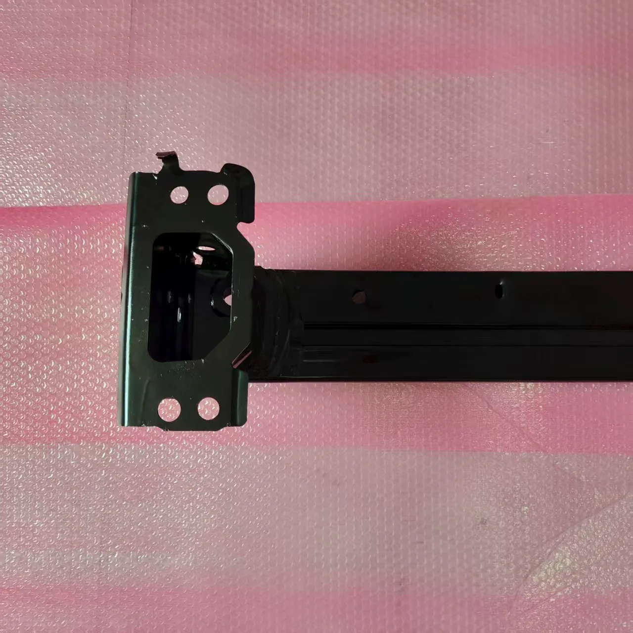 

Suitable for Toyota 14-18 Corolla Leiling Front Crash Beam Front Bar Skeleton Front Bar Inner Iron 52021-022