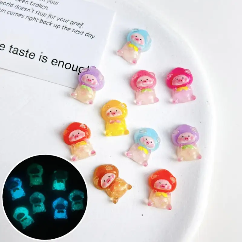 50PCS 3D Luminous Cute Pig Nail Art Decorations Resin Cartoon Hat Pig Nail Charms Accessories for DIY Manicure Supplies