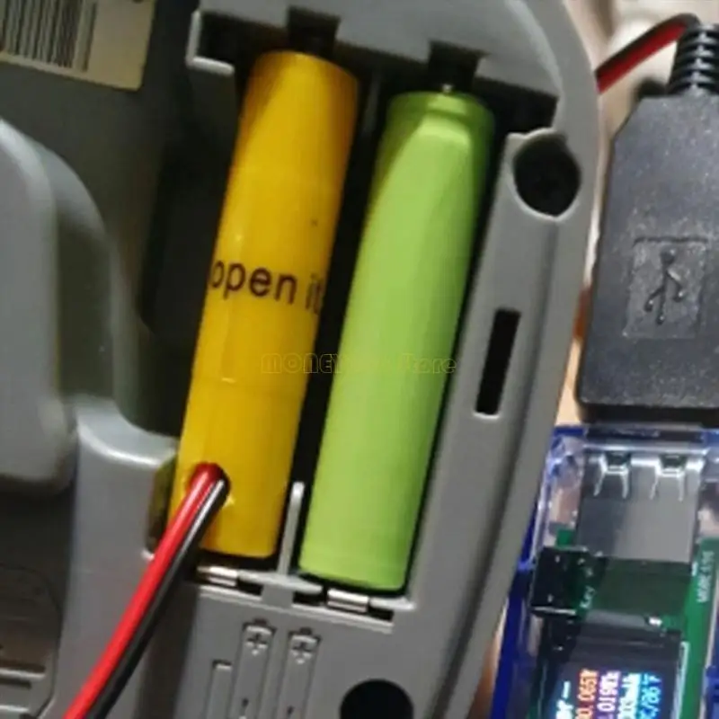 F62C 3in1 AAA Dummy Battery 3V-12V AC-DC Adapter مع كابل 220 سم