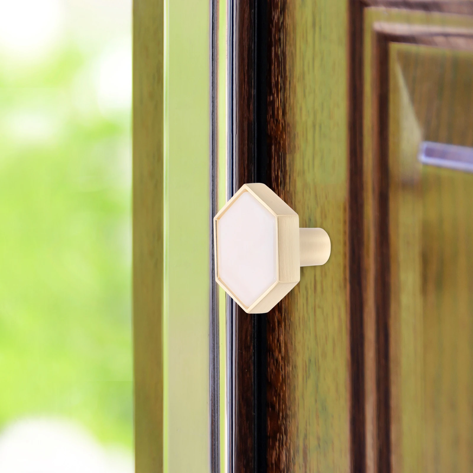 

4 Pcs Golden Drawer Handle Knobs Multipurpose Dresser Handles for Drawers Resin Cabinet Zinc Alloy Bathroom