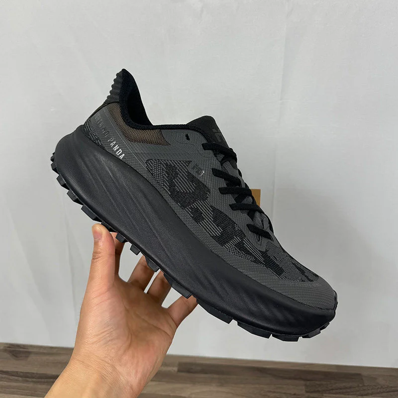 2025 Hot New Unisex Outdoor Sports Wearable Running Shoes Comfortable Breathable Casual Running Shoes Tennis Shoes