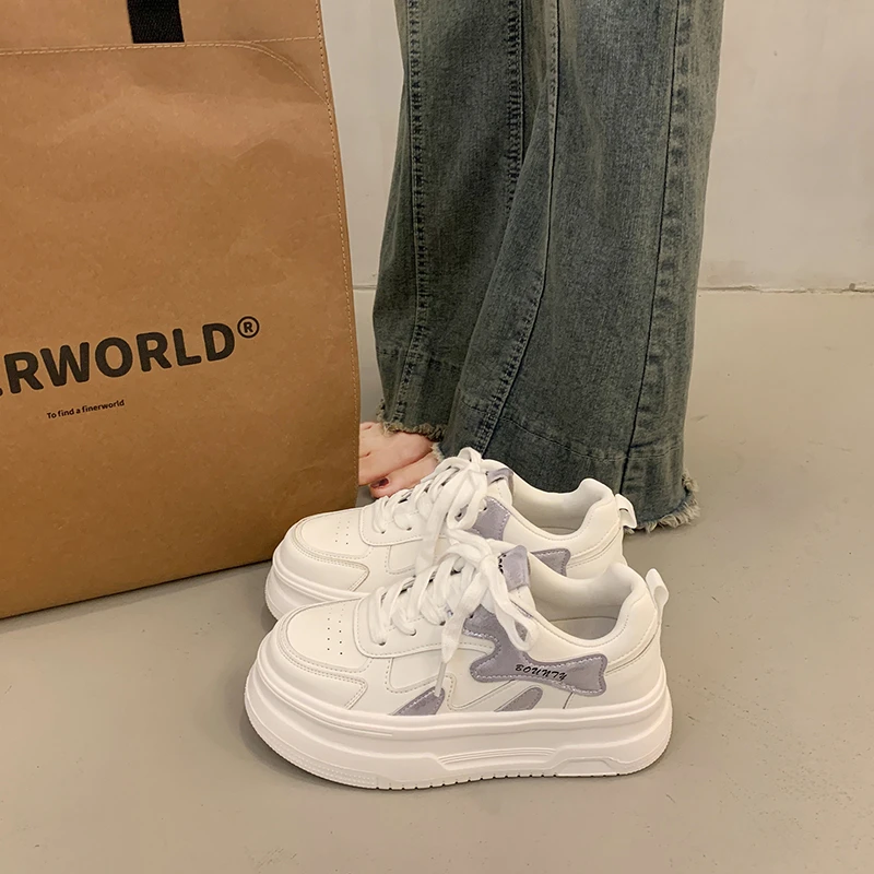 

Новинка 2025, повседневная вулканизированная обувь на толстой подошве со шнуровкой и круглым носком, новые удобные модные кроссовки на плоской подошве Женская Обувь