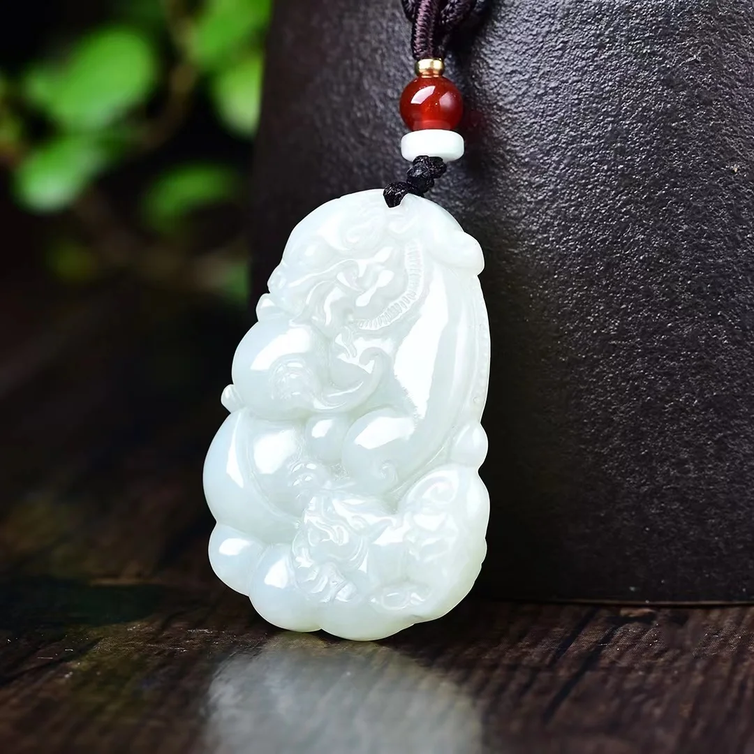 Hot Style Exquisitely Carved Double Pixiu Pendant Jewelry that Brings Wealth Every Time  8355#