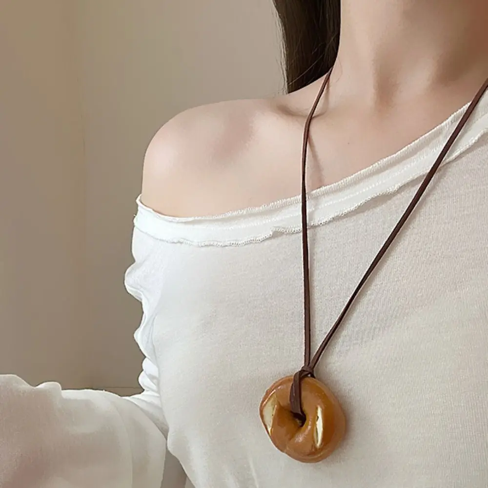 Creative Bagel Alkaline Bread Pendant Cute Sweater Chain Pretzel Necklace Rope Bag Hanging Croissant Bag Accessory Gift