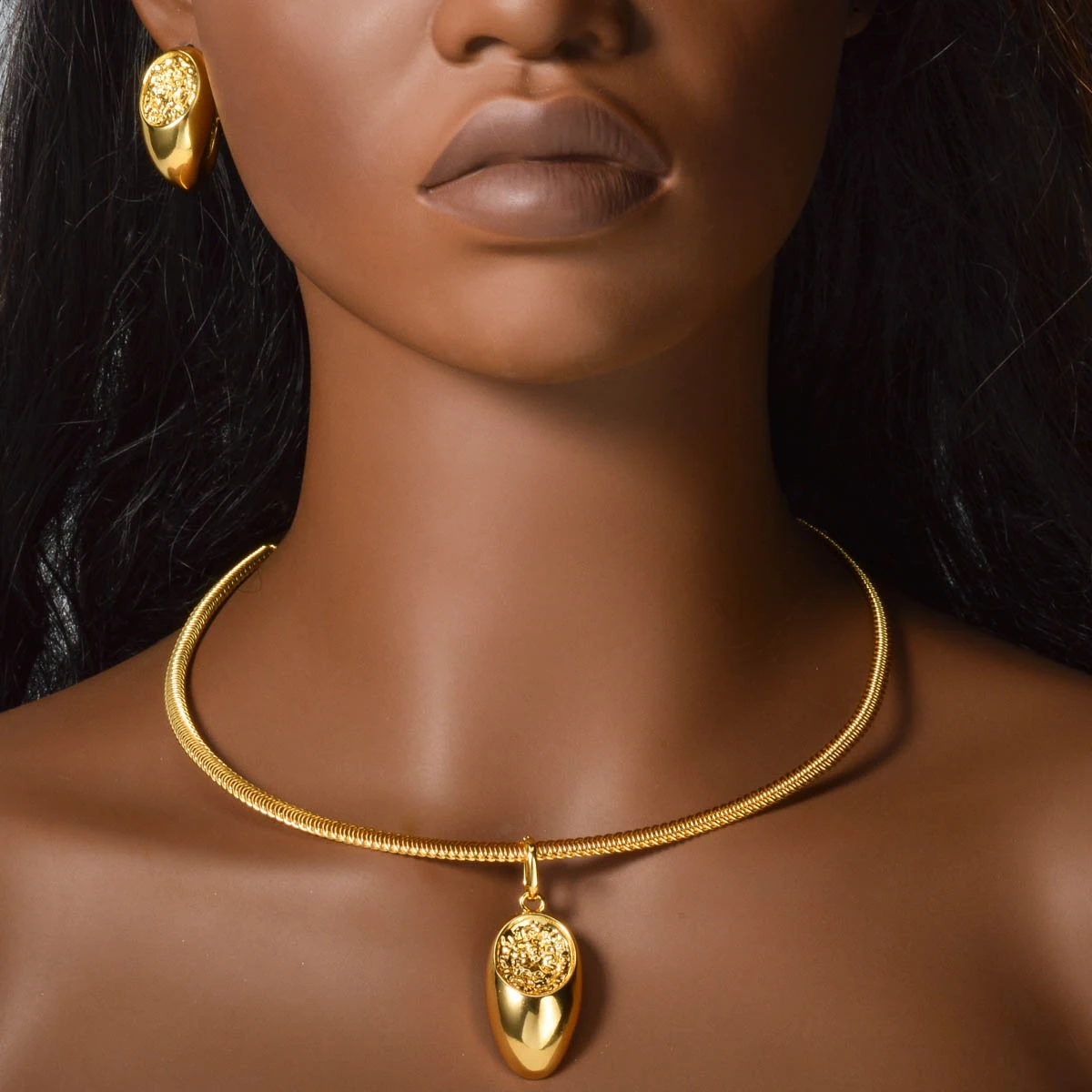 

Gold Color Necklace Earrings Set For Women Unique Choker Pendant Earrings 3Pcs Set Jewelry Quality Accessories Gift for Her