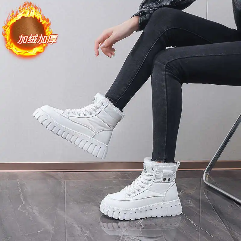 

Low Top Flat-heeled Woman Sport Shoes Vulcanize Sports Woman Sneakers Fashion Blue Basketball Woman From Famous Brands