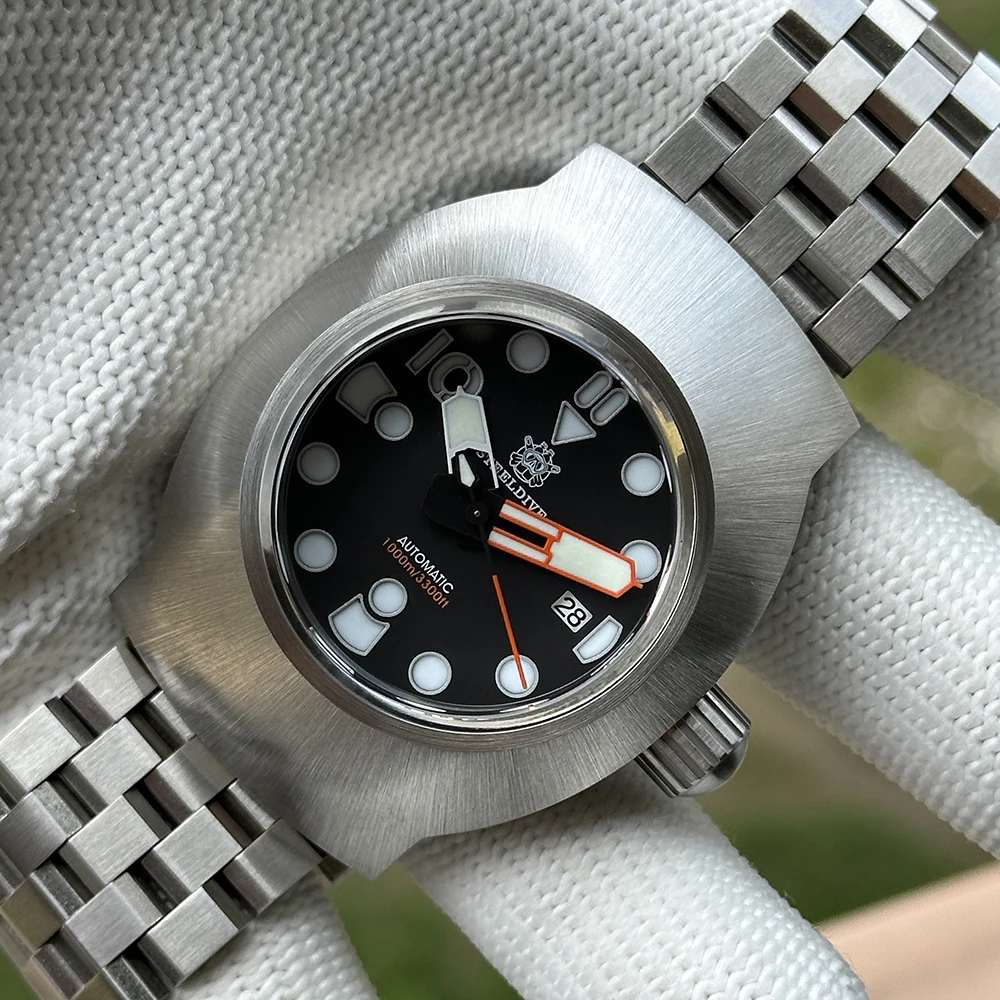 STEELDIVE Men Automatic Watch 45MM Sport Mechanical Wristwatch Deep Dive 100Bar Waterproof BGW-9 Luminous Sapphire NH35