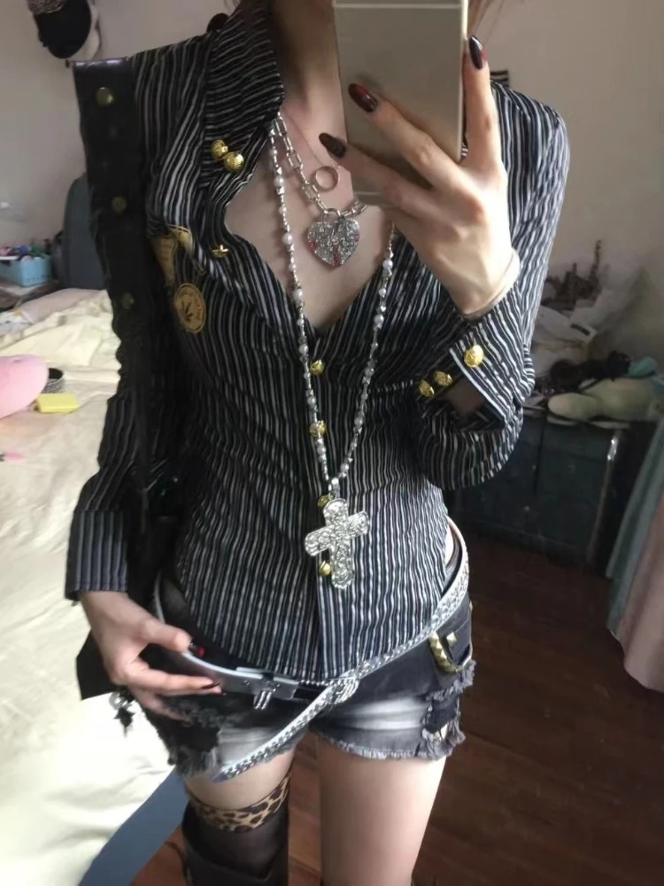 เสื้อเชิ้ตผู้หญิงแขนยาวลายทางสไตล์วินเทจอเมริกันยุค 2000 ทรงเข้ารูปเซ็กซี่ คอวี แฟชั่นเกาหลี Y2K เสื้อยืดลำลองสไตล์ฮาราจูกุ