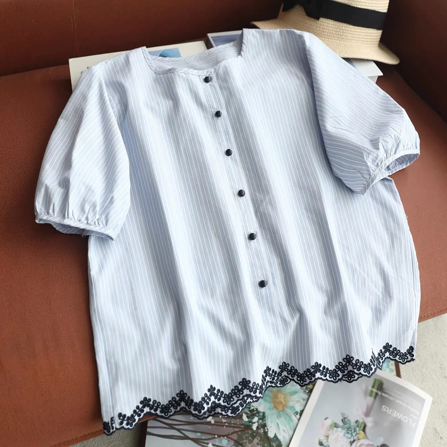 2026 Women Vertical Striped Blouse Short Sleeve Black Floral Lace Scalloped Hem Mori Girl Summer Cottagecore Cotton Shirts
