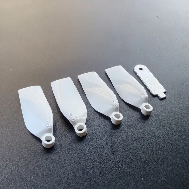 4pcs CW+CCW Blades for 1104 Aircraft Model FPV Brushless Motor Suitable for 4300KV Miniature Indoor Crossing Machine