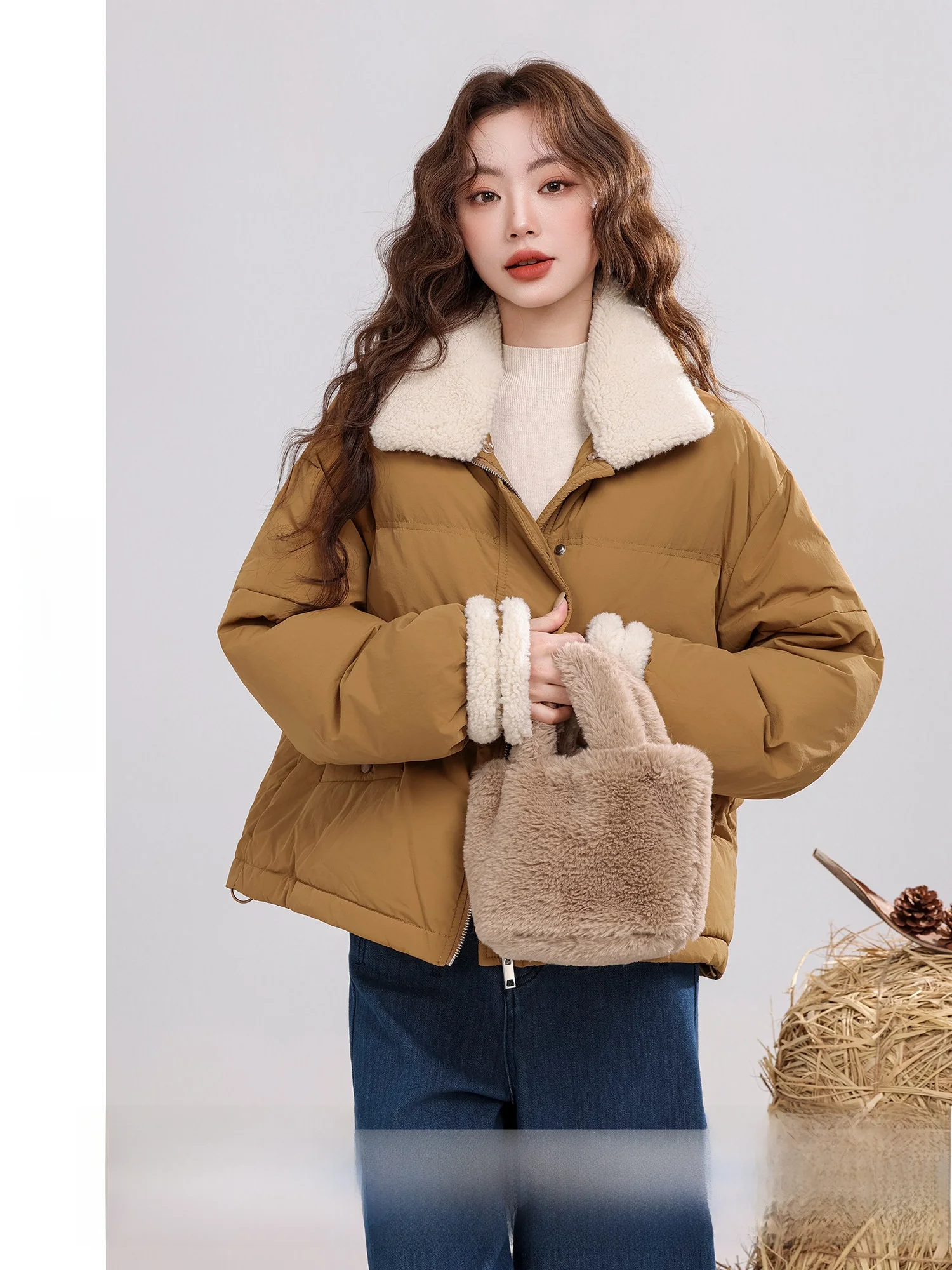 

Осенняя прозрачная винтажная женская зимняя куртка из полиэфирного волокна с вставками из овечьего меха, теплая, универсальная, в ретро-стиле