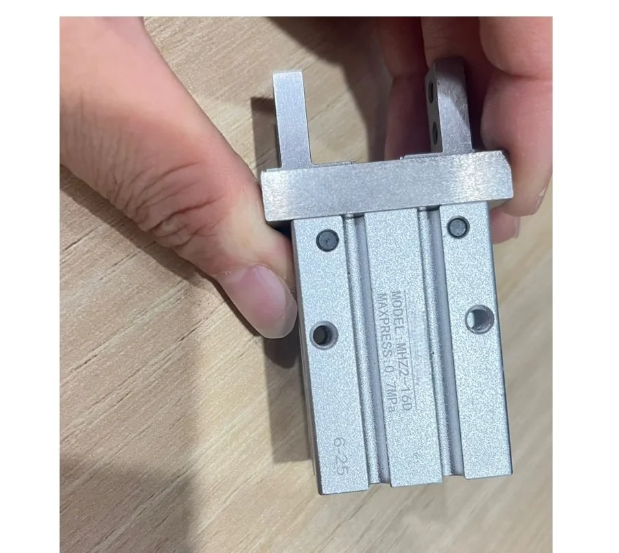 

Finger Gripper Cylinder MHZ2-10D/16D/20D/25D/32D/40D Air Pneumatic Electric Robot Gripper