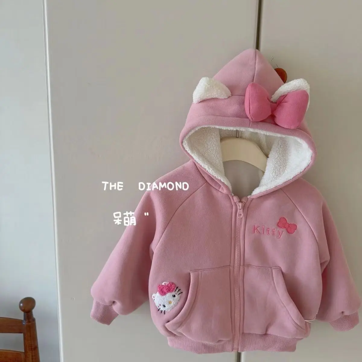 

Sanrio Girls Hello Kitty Velvet Jacket Autumn Winter Anime Lamb Velvet Coat Child Thickened Winter Cotton Clothes Outerwear