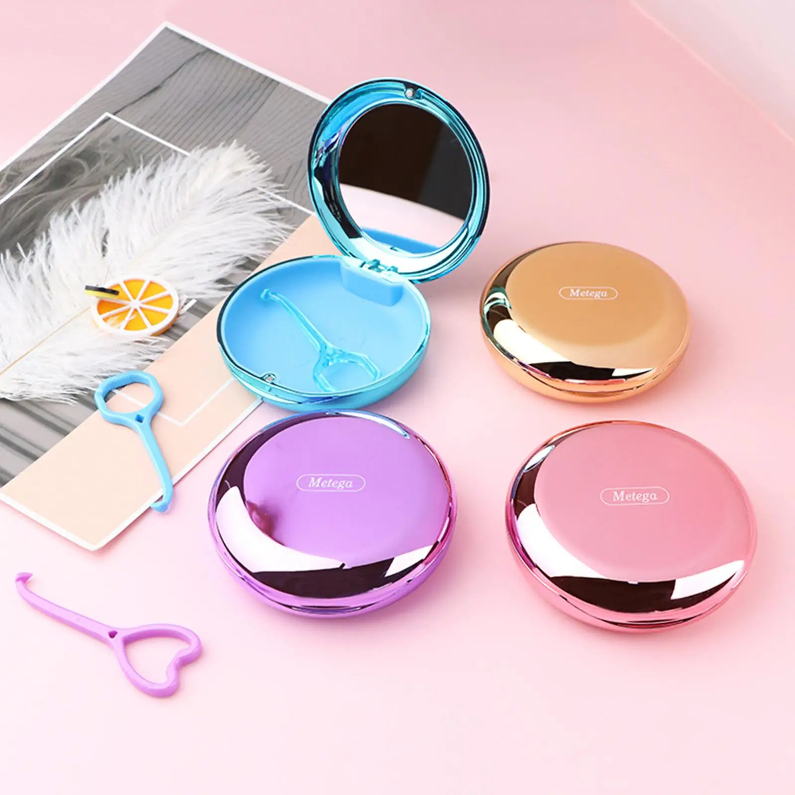

Travel Retainer Case with Mirror Storage Container with Vent Holes Silicone Liner Storage Boxes Mouth Guard Case