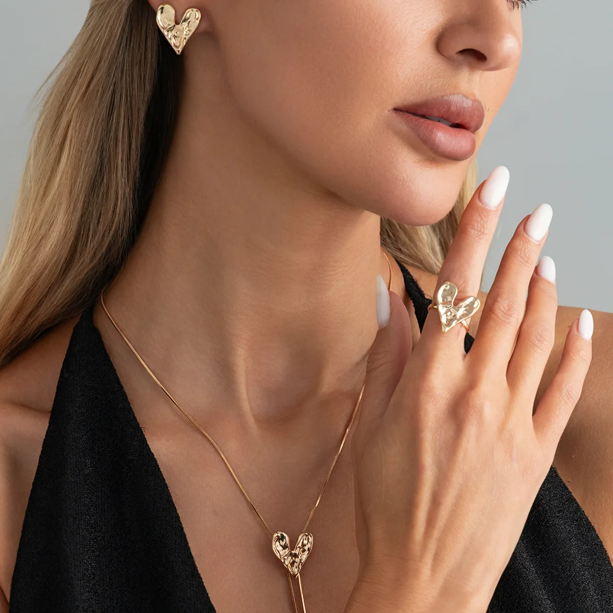 Ins Style Sweet Cool Pleated Heart Pendant Necklace Rings Stud Earrings Fashion Drawstring Clavicle Chain Jewelry Set for Women