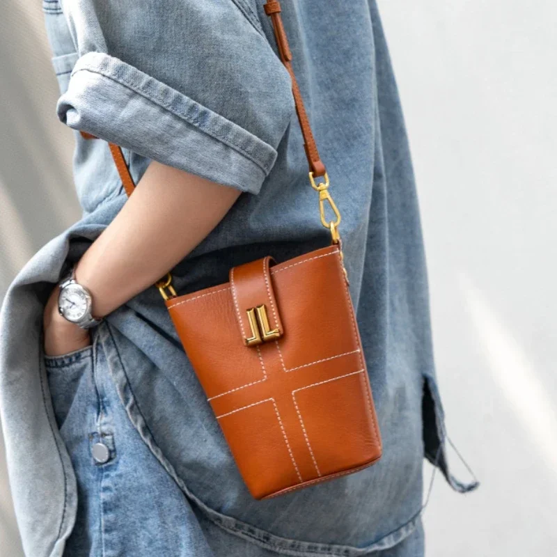 Genuine Leather Luxury Designer Handbag 2024 New Vegetable Tanned Cowhide Crossbody Bag Original Brands Trend Mobile Phone Bag