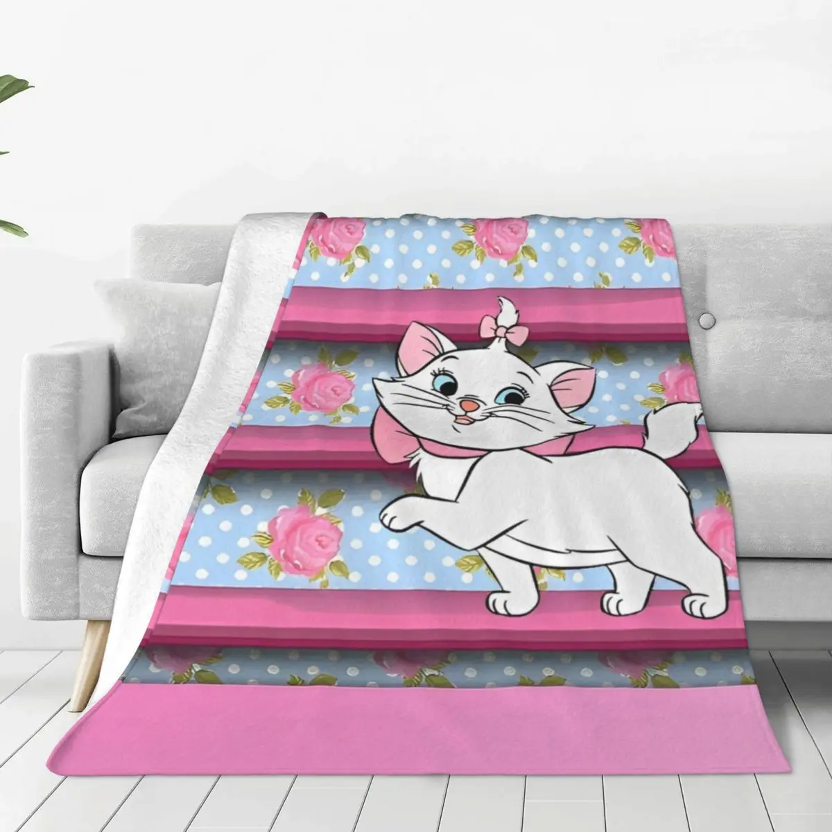 Marie Cat Cartoon Blanket Quality Warm Soft Throw Blanket Winter Camping Bedroom Fashion Bedspread