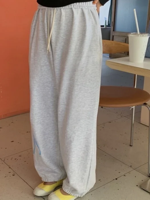 삼색 나비 매듭 프린트 여자 플리스 안감 스포츠 바지 긴 캐주얼 바지 봄 시즌 여성 패션 스트리트 스타일