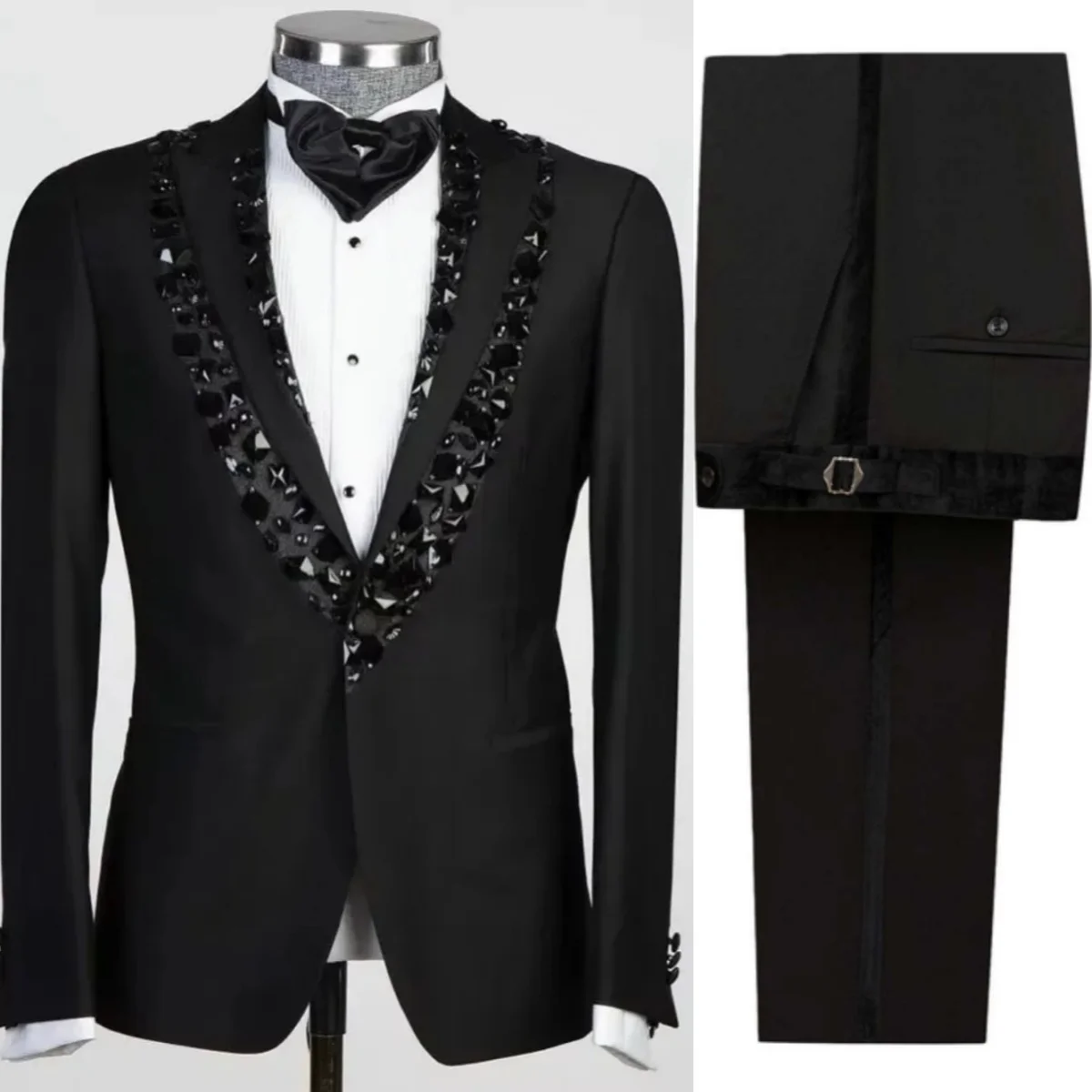 

Handsome Wedding Tuxedos 2 Pcs Jacket Pants Peaked Lapel Men Suit Classic Fit Crystal One Button Evening Groom Coat Customized