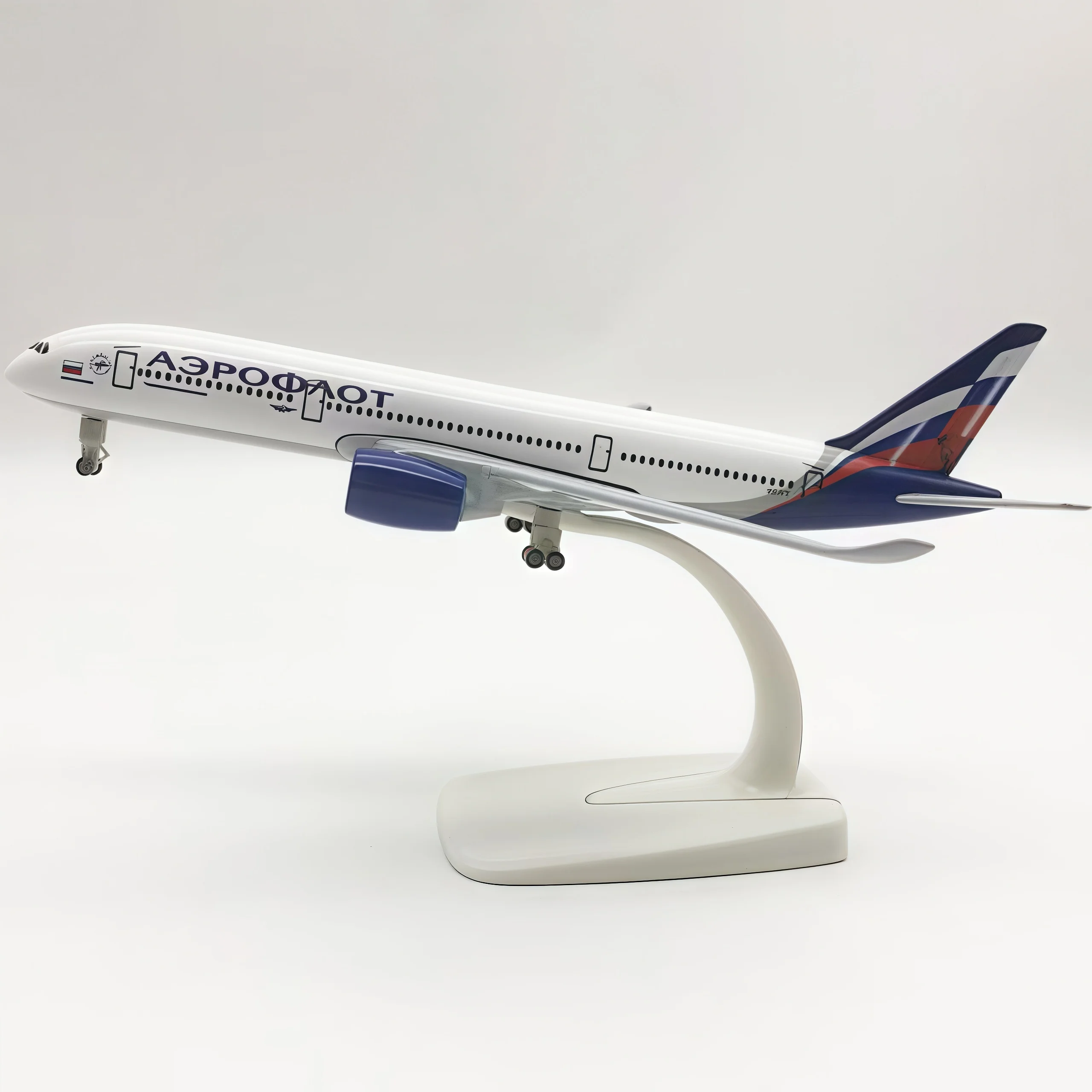 

20cm alloy fly Aeroflot A350 static toys for friends collection display suitable for children